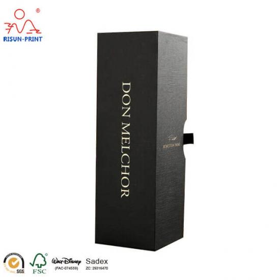caja de regalo de vino negro